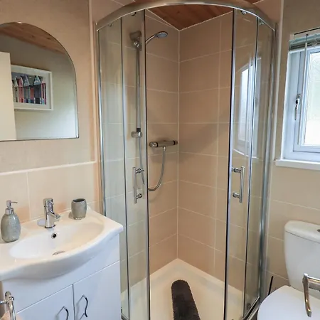 Nyaraló Striding Edge *